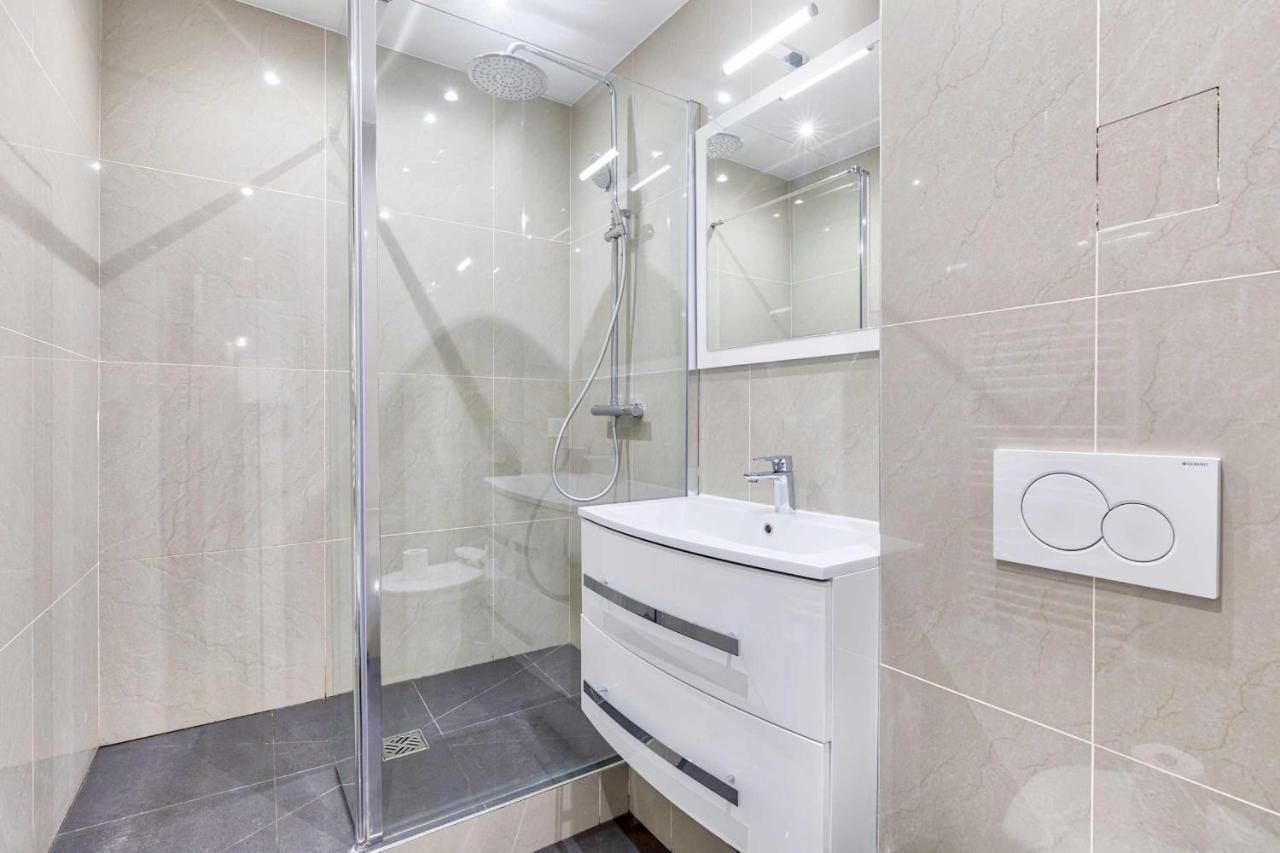 Cosy Apartment- 6p- Folies Bergeres * Parigi