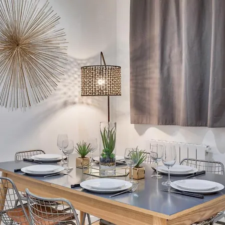 Cosy Apartment- 6p- Folies Bergeres * Parigi