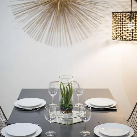 Appartamento Cosy Apartment- 6p- Folies Bergeres *