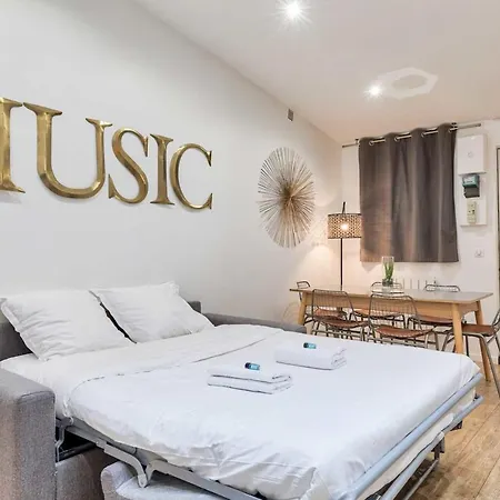 Appartamento Cosy Apartment- 6p- Folies Bergeres