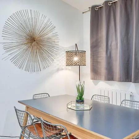 Cosy Apartment- 6p- Folies Bergeres Appartamento Parigi